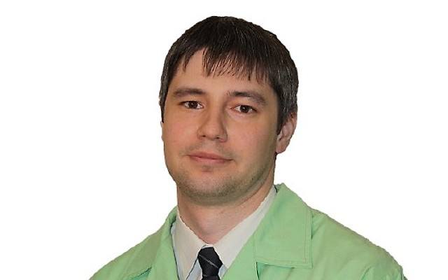 Хлопотов Петр Юрьевич