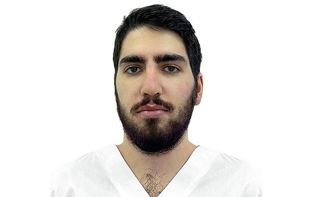 Закарян Микаэл Арменович