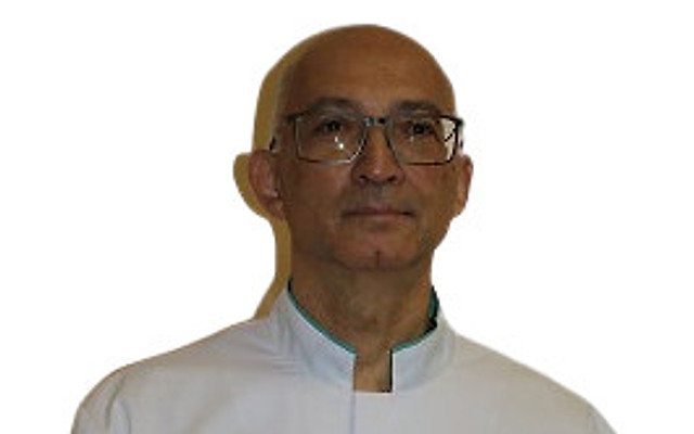 Усманов Вячеслав Арифович