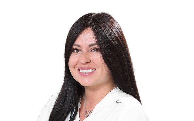 Устинова Александра Владимировна