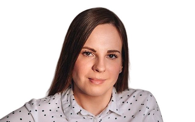 Сухарь Анна Геннадьевна