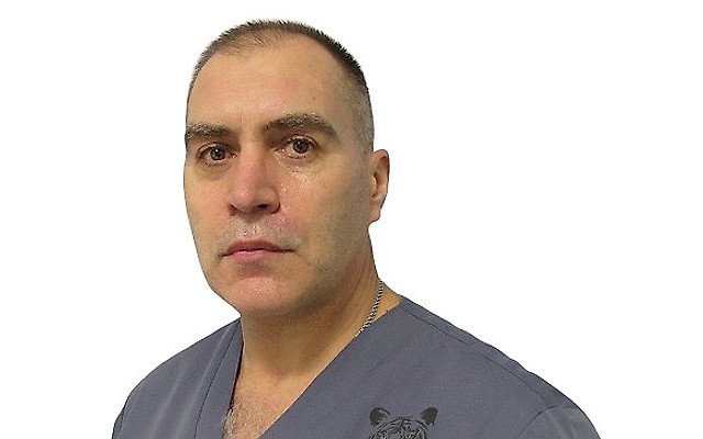 Овчаренко Юрий Иванович