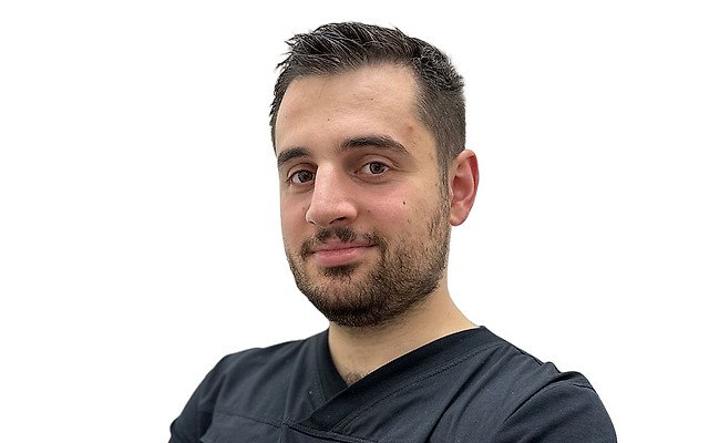 Акопян Артур Арменович