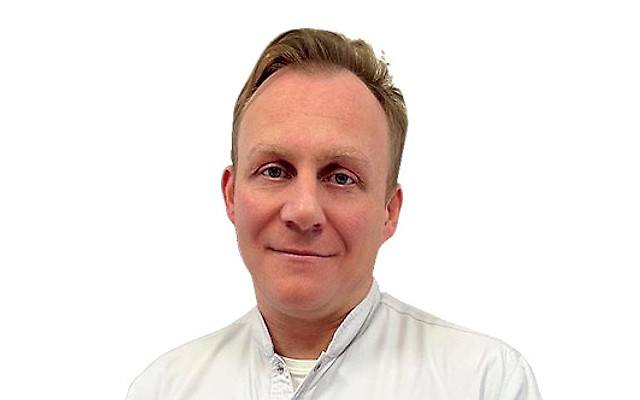 Петров Руслан Евгеньевич