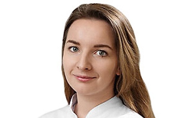 Менкес (Рябова) Юлия Александровна