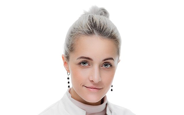 Комарова Алина Михайловна