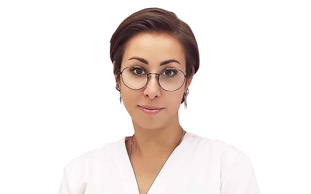 Костюкова Алёна Олеговна