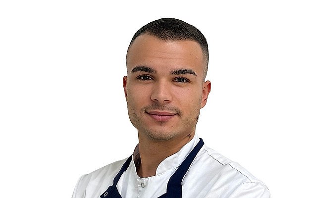 Шарапов Руслан Илхомович