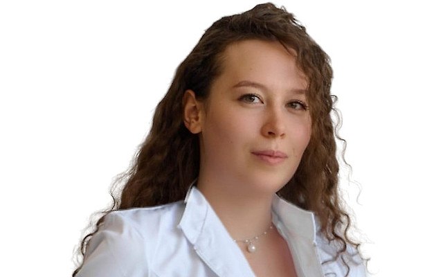 Лукманова Айгуль Раифовна