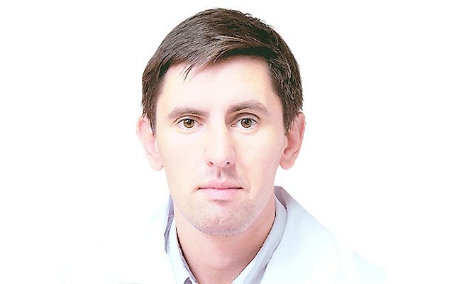 Леонов Евгений Борисович