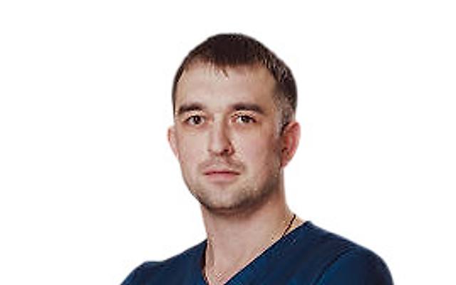 Бурлаков Максим Николаевич