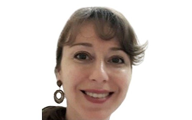 Ахмадеева Виктория Радиковна