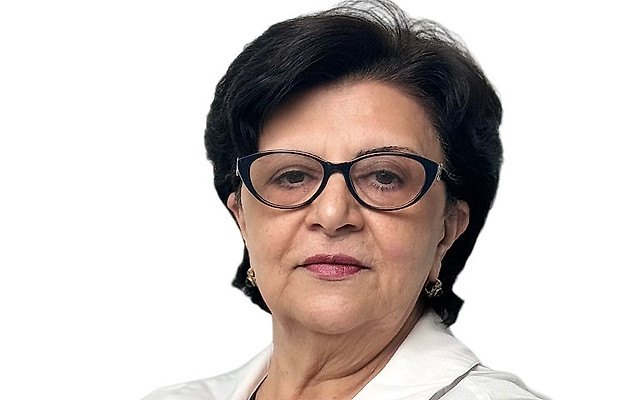 Карапетян Лаура Тофиковна