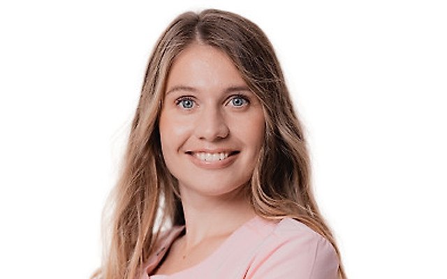 Попова Кристина Валерьевна